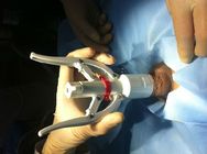 Un dispositivo de circuncisión para adultos de uso múltiple.
